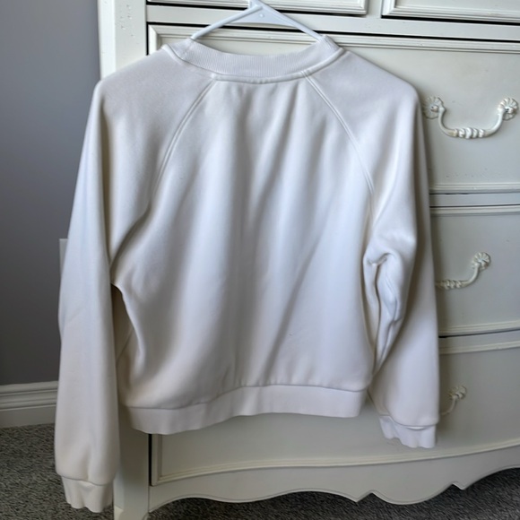 Aritzia Sweatshirt - Picture 2 of 4
